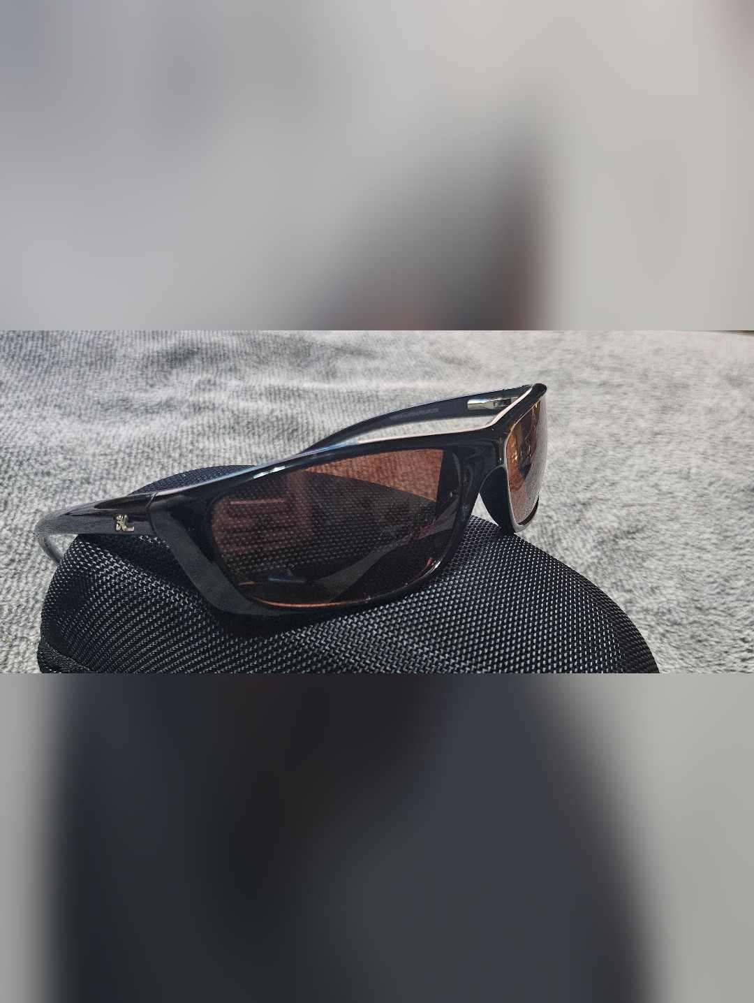 Hobie Bog Unisex Black Sunglasses Frame With Brown Accents